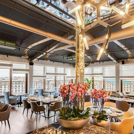 Hotel Riviera House