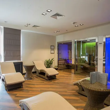 Hotel Riviera House 5*