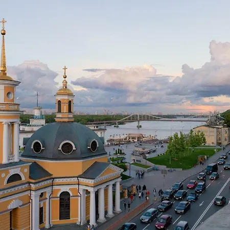 Hotel Riviera House Kyiv