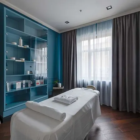 Hotel Riviera House Kyiv