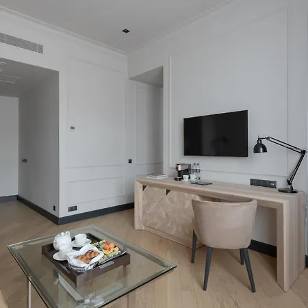 Riviera House Hotel 5*